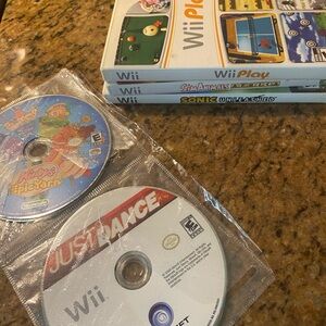 3 will games and 2 Wii games and 2
PlayStation games for free